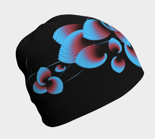 Tuque noire avec un motif floral bleu et rouge sur fond blanc