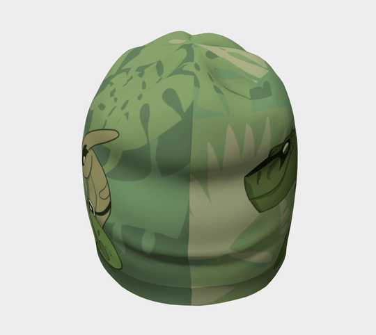 Vue de face de la tuque verte de dinosaures avec un motif camouflage et jungle divisé.