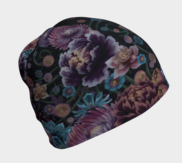 Flora beanie designed by the artist Claire Anghinolph. Bamboo hat with flower patterns. It will add a touch of femininity to your sports outfits, thanks to its soft floral motifs.